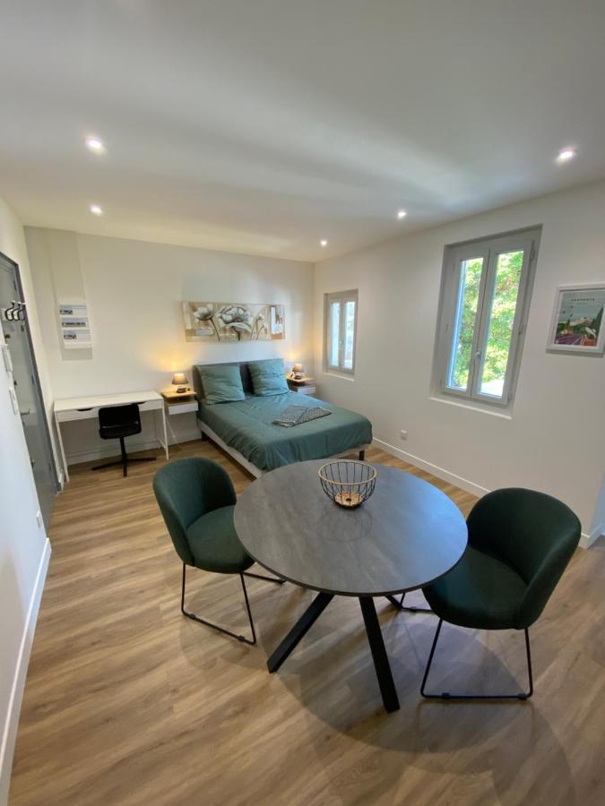 Studio Terrasse, Intra-Muros, Climatise Avec Wifi Avinhão Exterior foto